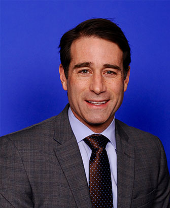 photo of Garret Graves